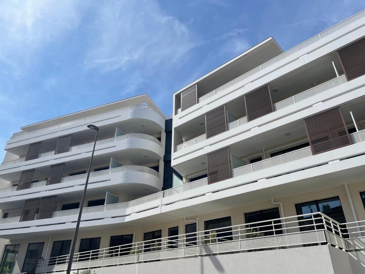 Cannes, Avec Parking+terrasse, Croisette à Pied! Appartement